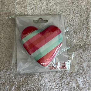 Head Kandy Heart  Brush Rare No Longer Produced  BNWOT Retired  Pattern